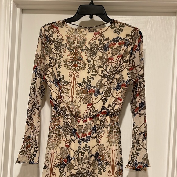 Fraiche by J for Nordstrom Bell Sleeve Floral Dress Small - Picture 9 of 11